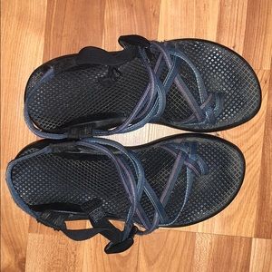 Women’s blue chacos